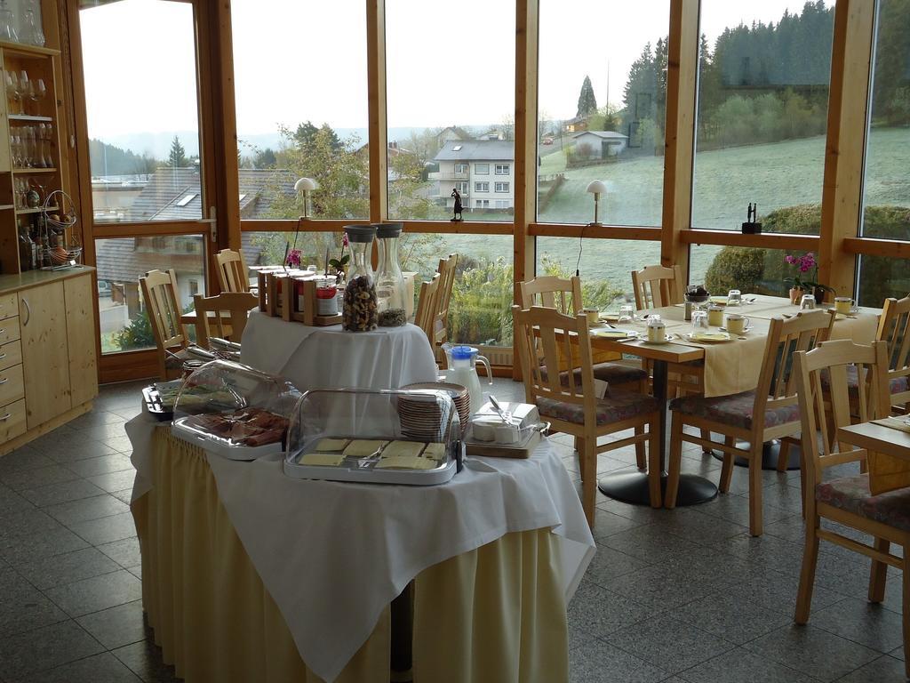 Berghotel Schiller Schonach im Schwarzwald Esterno foto